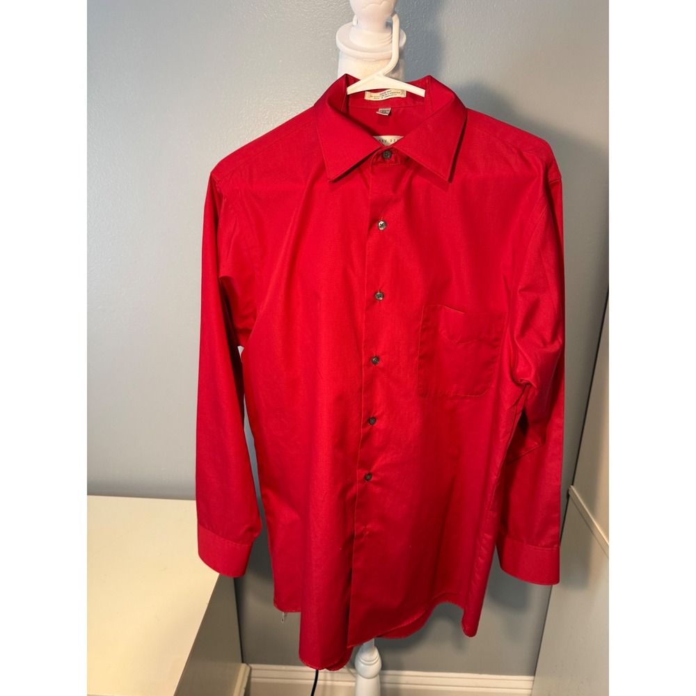 Geoffrey Beene Mens Red Wrinkle Free Quick Dry Button Down Shirt Med 15.5 32/33